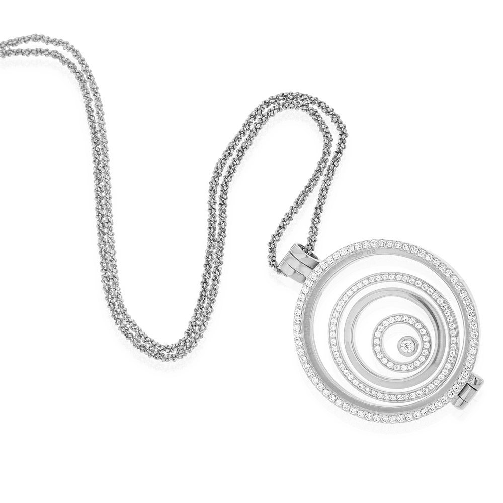 necklace complex diamond retouched necklace complex diamond retouched