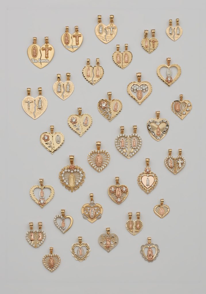 jewelry e commerce retouching in bulk